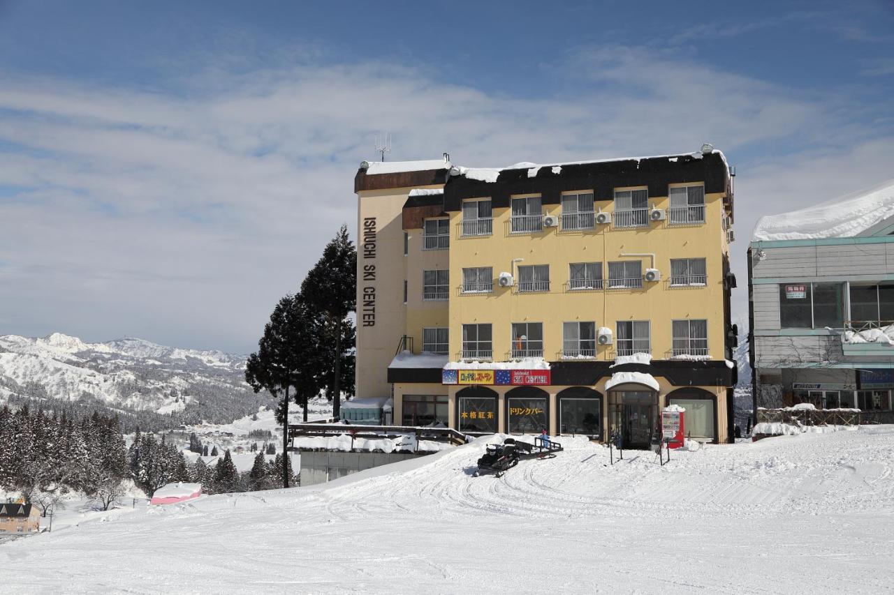 Ishiuchi Ski Center Minamiuonuma Exterior photo
